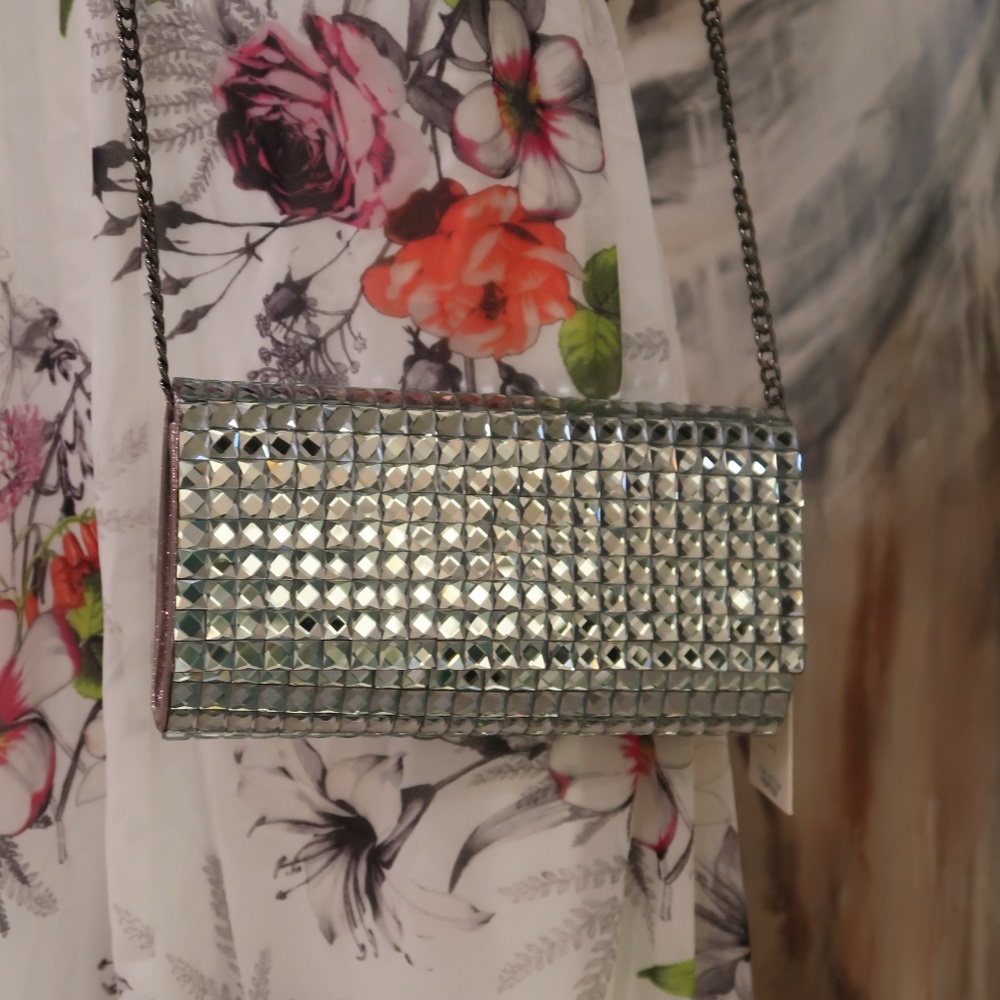 Mirrored Starlet Hollywood Chained Clutch